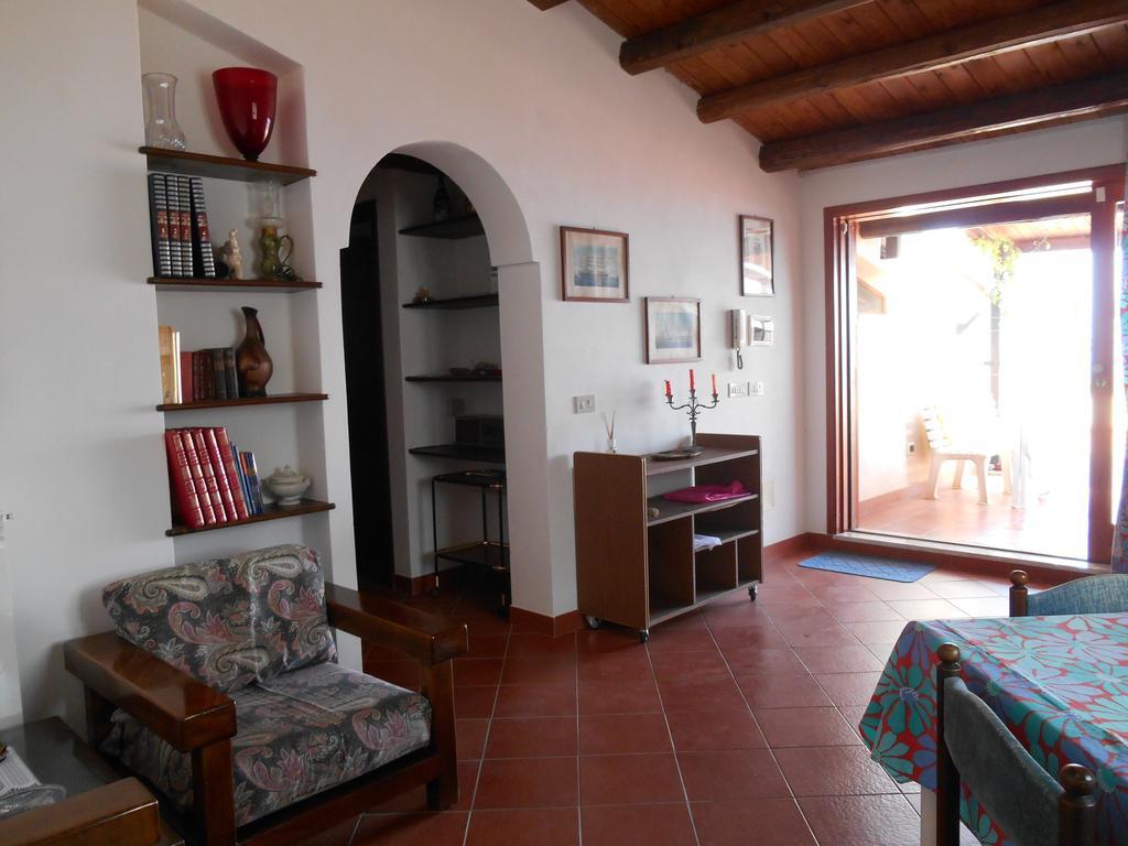 Casa Vacanze La Terrazza Sul Golfo Кастеламаре дел Голфо Екстериор снимка
